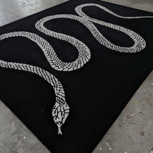 Hand-Tufted Wool Snake Rug: Black & White Art Deco, 9x12