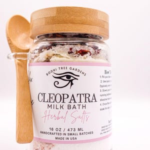 Cleopatra Milk Bath With Magnesium Oil + Lavender– Epsom Salt Bath Soak ...