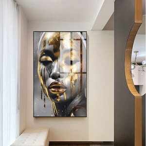 Arte de mujer africana, póster dorado y blanco, arte mural extragrande, arte mural digital, arte mural imprimible, descarga de arte digital