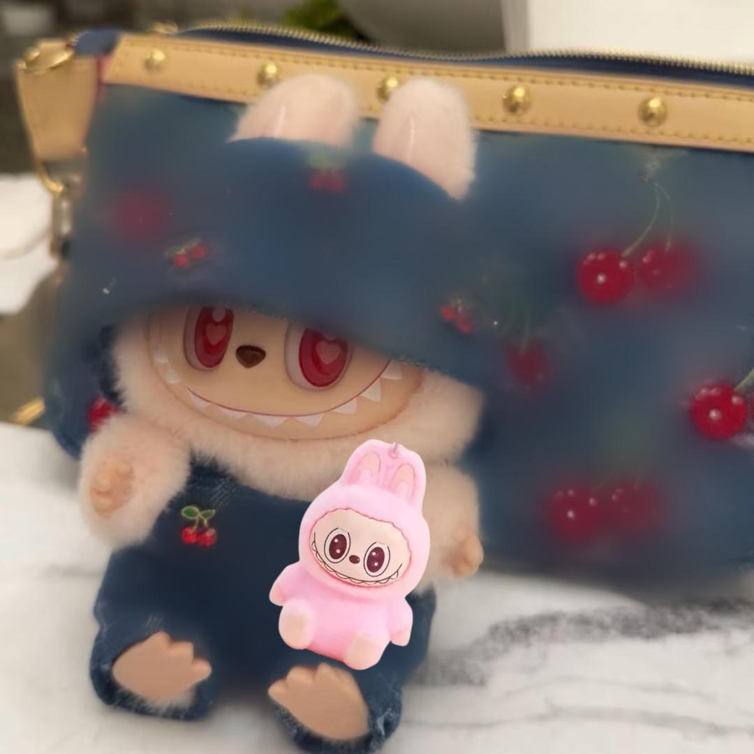 LABUBU 巾着 ピンク Cherry Shrimp Bag Pre-order – Handmade Labubu Cherry Outfit - Etsy