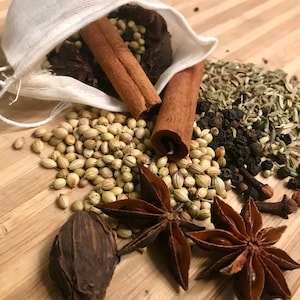Handcrafted Vietnamese Pho Spice Bag, DIY Broth