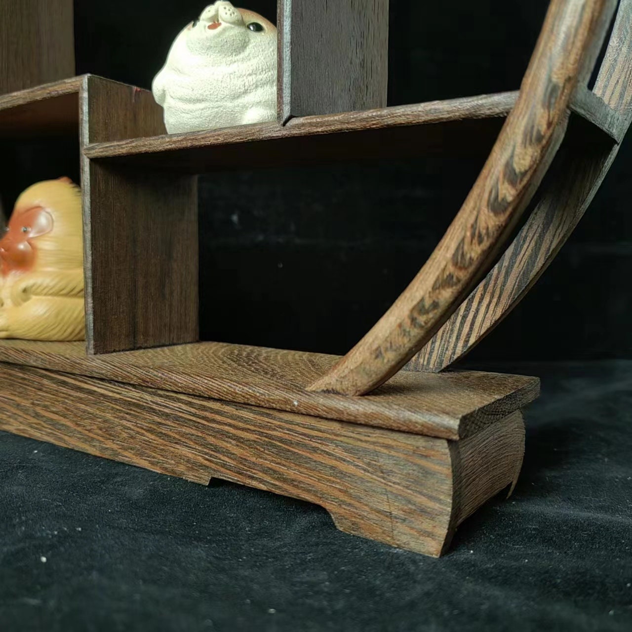 Vintage Style Wooden Display Stand, Collectibles Shelf With 8