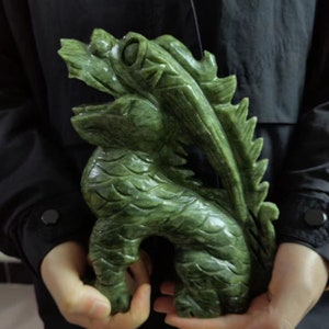 Natural green jade Carved Lucky mythical beast ornaments Animal pixiu Lucky Sculpture,Crystal living room Statue Sculpture Nephrite Jade
