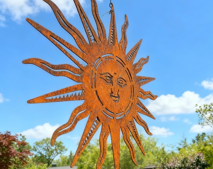 Rusty Sun God Wall Hanging Decor, Sun God Wall Ornament, Metal Sun Face with Rust Patina, Wall Hanging for Home, Unique Housewarming Gift