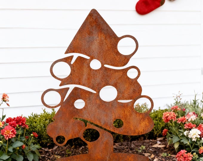 Vintage Rusty Metal Christmas Tree Garden Stake - Vintage Yard Art for Holiday Decor