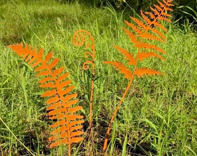 Set of 3 Rusty Fern Garden Stakes, Vintage Botanical Metal Art, Unique Yard Art,  Unique Gift for Gardeners, Metal Plant Outdoor Decor