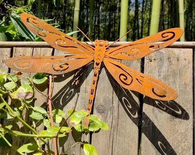 Rusted Metal Dragonfly Statue, Metal Insect Wall Art, Handmade Iron Garden Fence Decor, Rusty Dragonfly Sculpture, Yard Art Garden Ornament