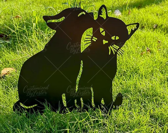 Black Metal Cat Garden Stakes, Handmade Metal Outdoor Decor, Boho Black Cats Kissing Yard Art, Perfect Gift for Cat Enthusiasts