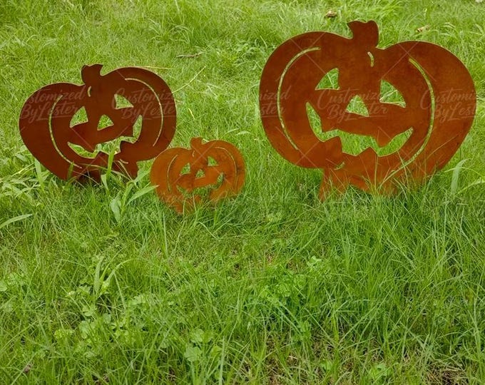 Set of 3 Rusted Iron Pumpkin Stakes, Rusty Metal Halloween Pumpkin Statue Set, Handmade Rustic Halloween Stakes, Vintage Outdoor Sculptures