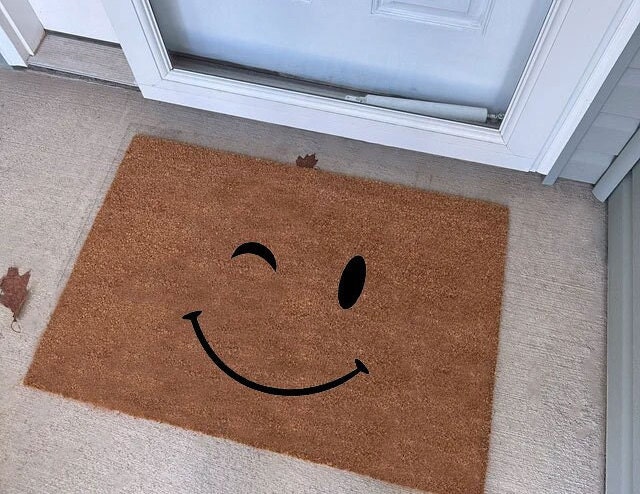 Smiley Face Mini Playhouse Doormat -12 x 24