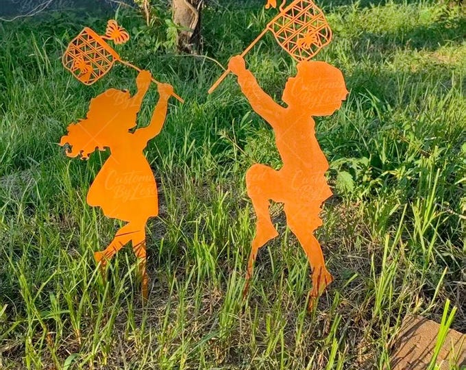 Set of 2 Rusty Children Chasing Butterfly Decorative Garden Stake, Fun Kids' Outdoor Decor, Butterfly-Themed Garden Stakes for Kids