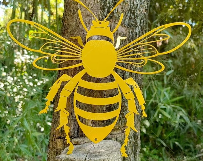 Metal Gold Bee Garden Decor, Outdoor Metal Bee Ornament, Metal Yard Art Sign, Inspired -nature Lover Gifts, Garden Forest Insect Accent