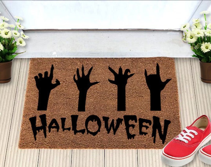 Happy Halloween Doormat, Front Doormat, Personalized Doormat, Closing Gift, Welcome Doormat, Halloween Doormat