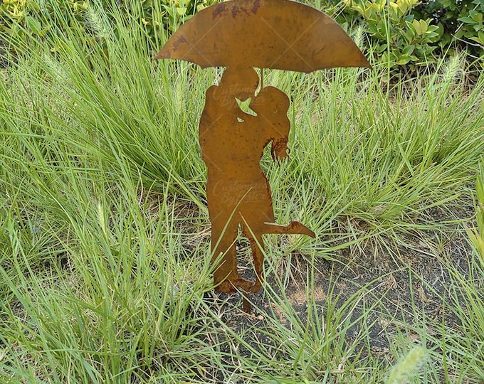 Rusty Metal Couple with Umbrella Garden Stake, Vintage Romantic Yard Art, Couples Kissing  Love Sculpture,Handmade Outdoor Decor