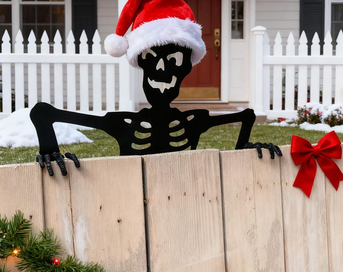 Gothic Christmas Decor, Black Metal Skull Fence Stake, Outdoor Yard Art, Alternative Xmas, Halloween Skull, Metalhead Gift,