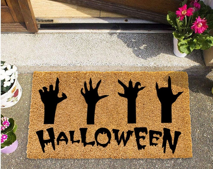 Happy Halloween Doormat, Front Doormat, Personalized Doormat, Closing Gift, Welcome Doormat, Halloween Doormat