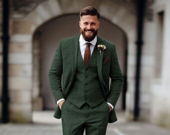 Men green tweed 3 piece suit,  groomsmen suit, dinner suit, gift for men, suit for groom,  wedding suit, winter black suit, customize suit.