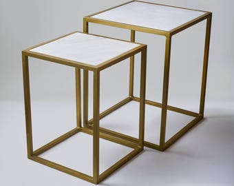 Juego de 2 mesas auxiliares cuadradas de mármol blanco — Mesitas de noche modernas de piedra, lujosas mesitas de noche