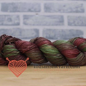 100% Mulberry Silk Yarn– Fingering Sock Weight | 50g Skein(250m) | Baby Weight Yarn for Knitting & Crochet| Soft Lightweight Shiny Yarn QS70