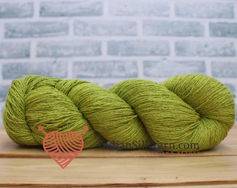 Silk Bourette Yarn 90g/3.2 oz in skeins - 540m per Skein for Knitting/crochet/embroidery (Silk Noil Yarn) - 057
