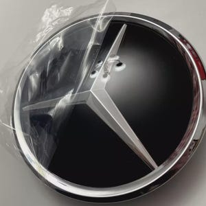 Mercedes-Benz CHROME or Black Grille STAR Badge Emblem Mirror CLASS W204 W245 Vito A1648880411