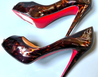 Christian Louboutin Talons Hauts Or Marron Taille Eu 41 Peep Toe