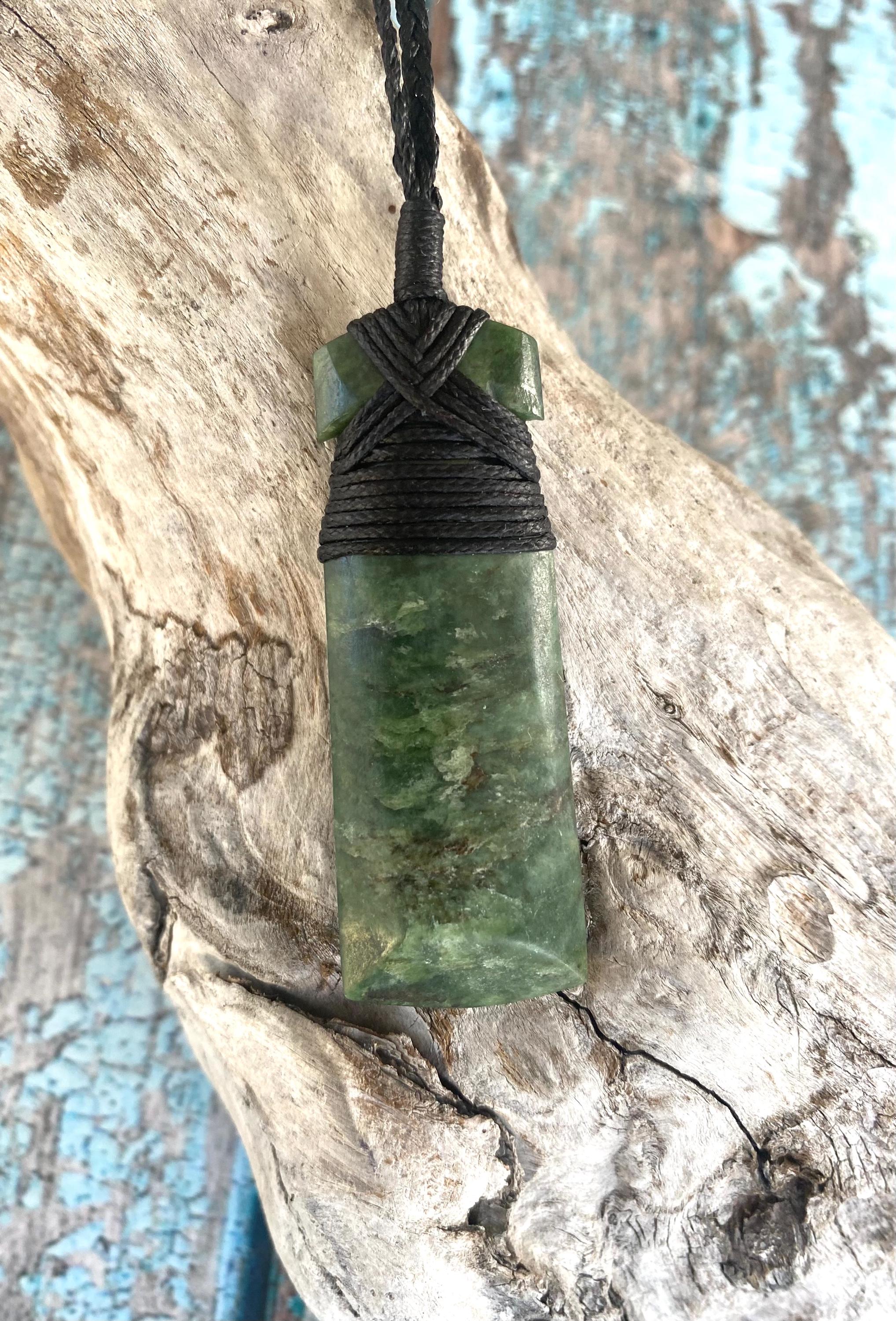 Maori green stone - Etsy 日本