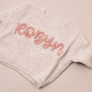 Personalized Toddler Name Sweater – Chunky Knit Baby Girl Jumper, Embroidered Handmade Kids Sweater, Custom Baby Gifts