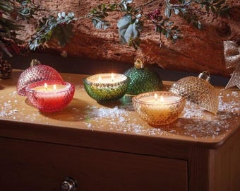 Christmas Decoration DecoBauble Candle Red Champagne or Green Glass Bauble 13 x 11 cm