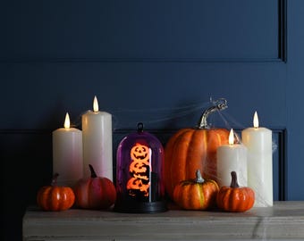 Halloween Decoration Pumpkin Cloche Warm White LED Lights Flickering 14cm x 9cm