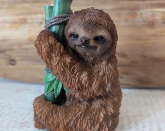 Sloth On Bamboo Statue Garden Ornament Outdoor In Home Decor 19X12X9cm