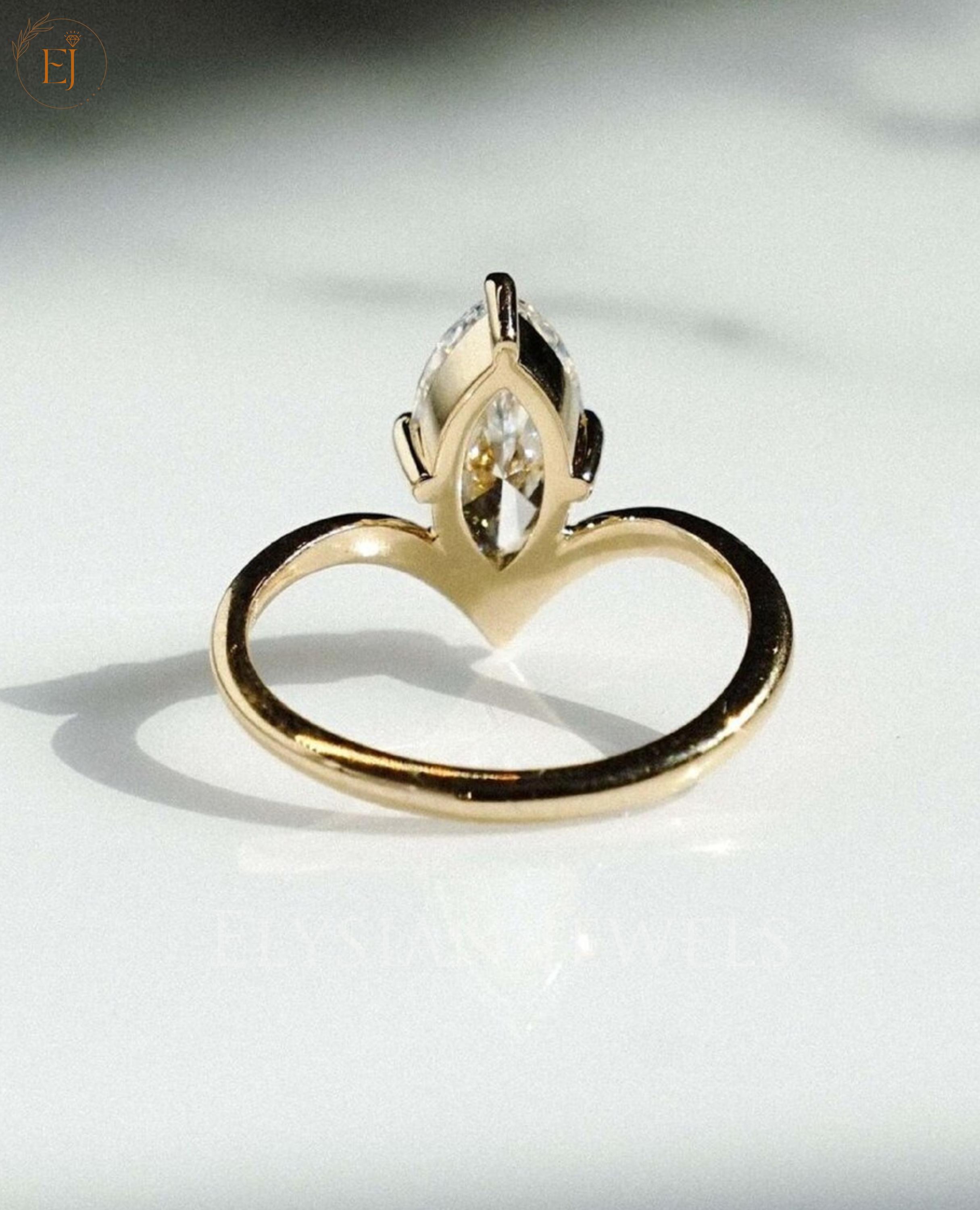 2.0 CT マーキスカット モアッサナイト リング、隠れたハロー