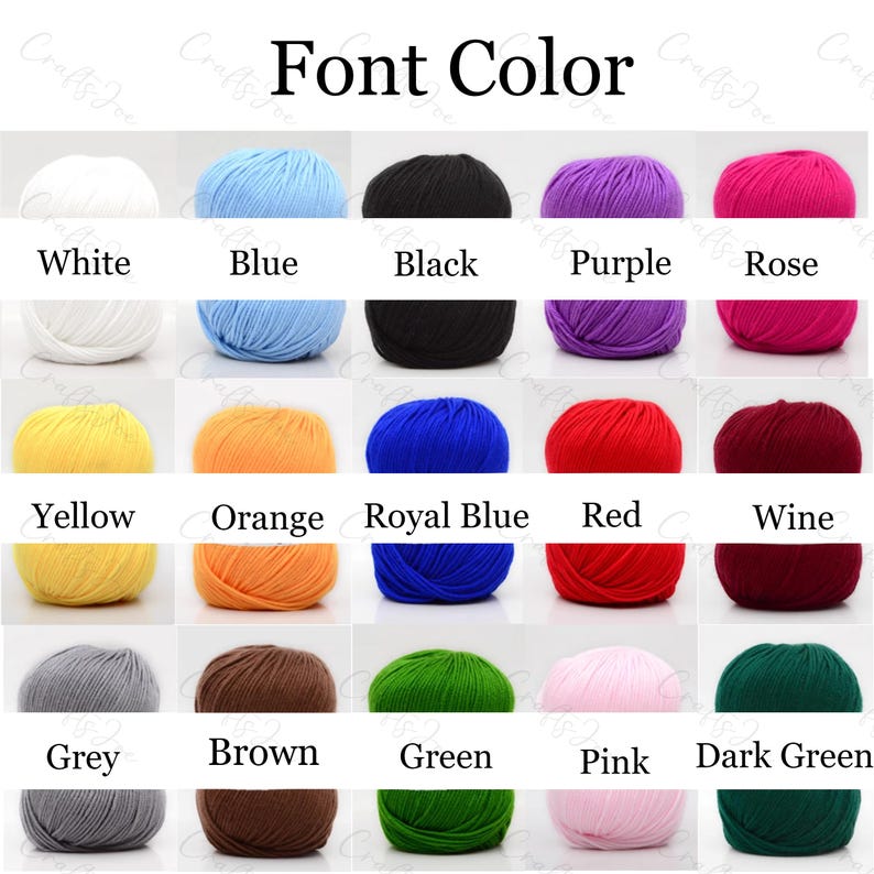 Puede incluir: Una carta de colores que muestra quince ovillos de lana en varios tonos, incluyendo blanco, azul, negro, morado, rosa, amarillo, naranja, azul real, rojo, vino, gris, marr&oacute;n, verde, rosa claro y verde oscuro, etiquetados por su nombre.