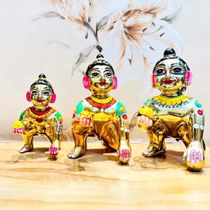 Ashtadhatu Laddu Gopal Statue: Little Kahna Ji, Golden Antique Finish