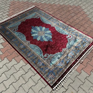 5x8 Bamboo Silk Rug: Oriental Turkish Carpet