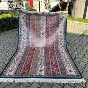 5x8 Bamboo Silk Turkish Rug: Anatolian Style Carpet