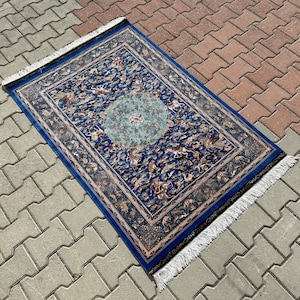 3x5 Blue Bamboo Silk Persian Rug: Animal Pattern
