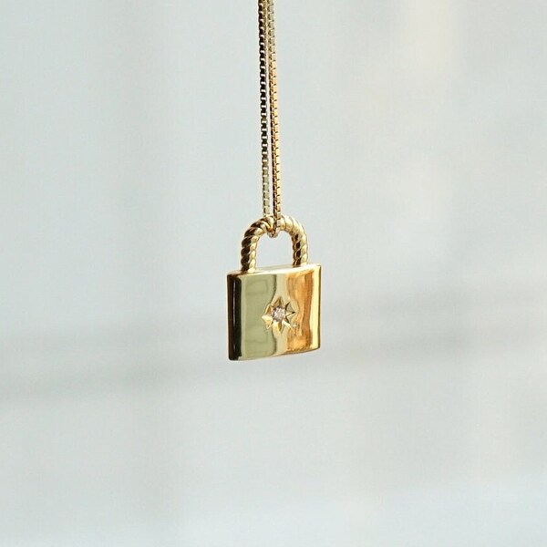 Silver lock necklace · Gold plated lock necklace · lock jewelry · fine jewelry · jewelry gift · lock pendant · gift for her