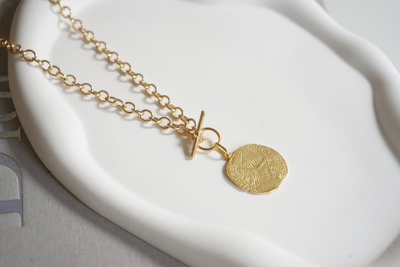 Silver coin necklace gold plated coin necklace medal necklace vintage coin necklace minimal jewelry jewelry gift gift for her cierre palanca 40cm