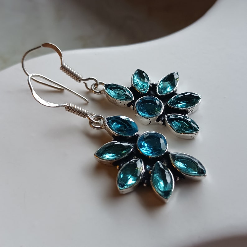 Boucles d'oreilles topaze, Boucles d'oreilles topaze bleue, Boucles d'oreilles topaze et argent, Grandes boucles d'oreilles topaze, Boucles d'oreilles ethniques, Boucles d'oreilles faites main, Boucles d'oreilles de style bohème image 4