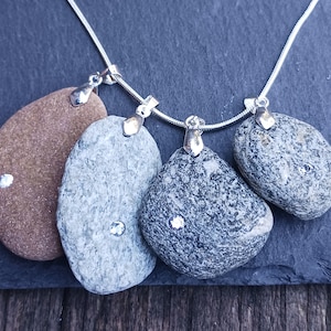 Kieselkette, Pebble Pendant, Pebble Silver Necklace, Kieselstein Kette, Pebble Stone Collar, Chiemsee Kiesel, Handmade in Bavaria