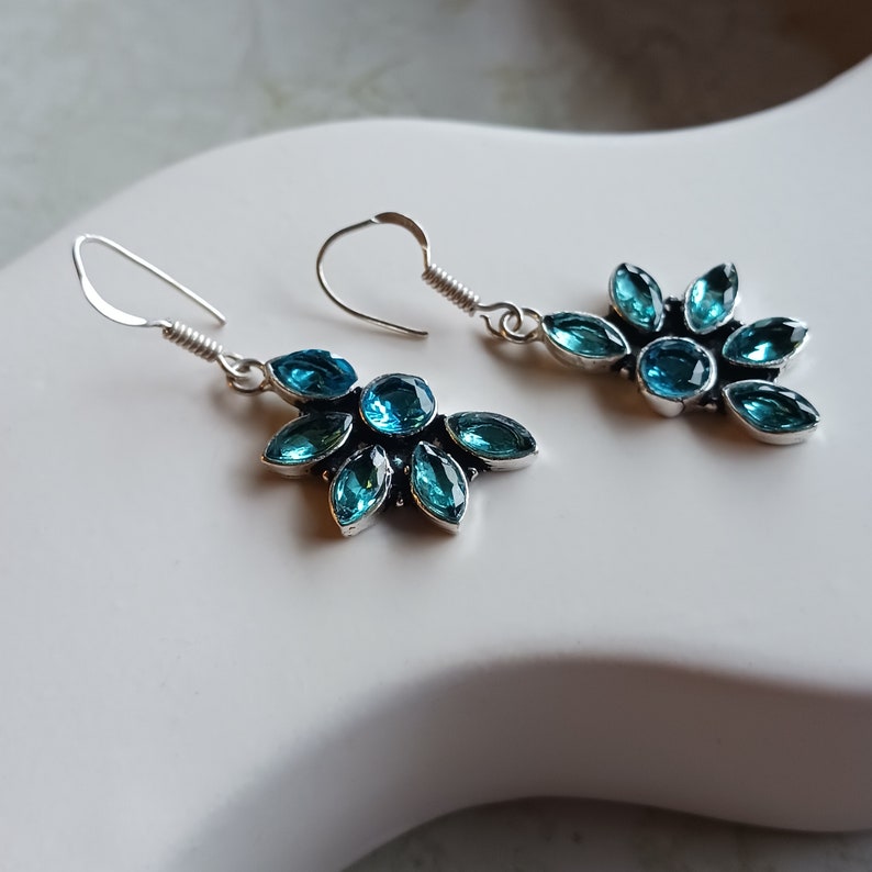 Boucles d'oreilles topaze, Boucles d'oreilles topaze bleue, Boucles d'oreilles topaze et argent, Grandes boucles d'oreilles topaze, Boucles d'oreilles ethniques, Boucles d'oreilles faites main, Boucles d'oreilles de style bohème image 6