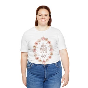 Christmas gift Marian T-Shirt - Perfect Marian Gift for Mom Virgin Mary Tee with Miraculous Medal Catholic shirt catholic gift Floral Design image 6