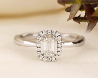 Emerald Solitaire Ring | Emerald Cut Diamond Halo Ring