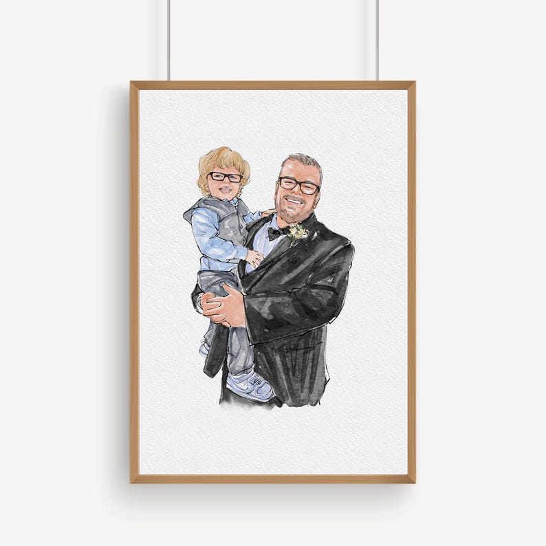 K&ouml;nnte beinhalten: Aquarellportr&auml;t eines Mannes in einem schwarzen Smoking, der ein kleines Kind h&auml;lt. Das Kind tr&auml;gt ein blaues Hemd und eine Weste. Beide tragen eine Brille. Das Portr&auml;t ist in einem hellbraunen Holzrahmen gerahmt.