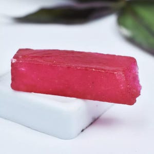 Natural Ruby African Ruby Slices 30-40 CARTA Guinea Ruby - Ruby Crystal - Ruby Gemstone - Ruby Stone - Record Keeper - Raw Ruby - Red Ruby