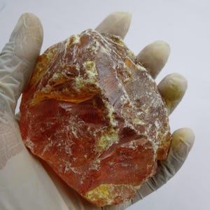 Ámbar naranja natural en bruto, 120-555 quilates, ámbar crudo certificado, ámbar transparente limpio con insectos en bruto para la fabricación de joyas.