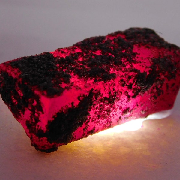 Raw Ruby !! 300 Ct Red Ruby Rough Uncut Raw Rough Earth Mind Natural Uncut Raw Ruby Rough Ruby Rock Stone Loose Gemstone Gifted For Her/Him