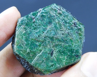 Certified Natural 300-350 Carat Emerald Rough Gemstone Zambian Emerald Raw Emerald Specimen Raw Huge Emerald Raw Loose Emerald Rough