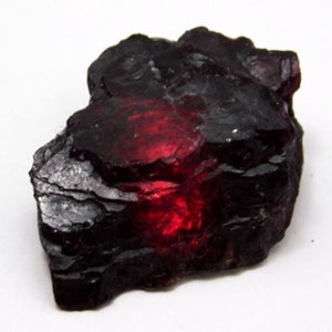 58,00 à 500 carats Grande pierre de grenat naturel brute 100% grenat rouge naturel Pierre brute Pierre de naissance de janvier cristal de guérison grenat de bonne qualité